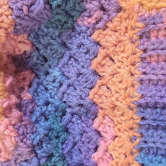 Handmade toque - Picture 4 of 4